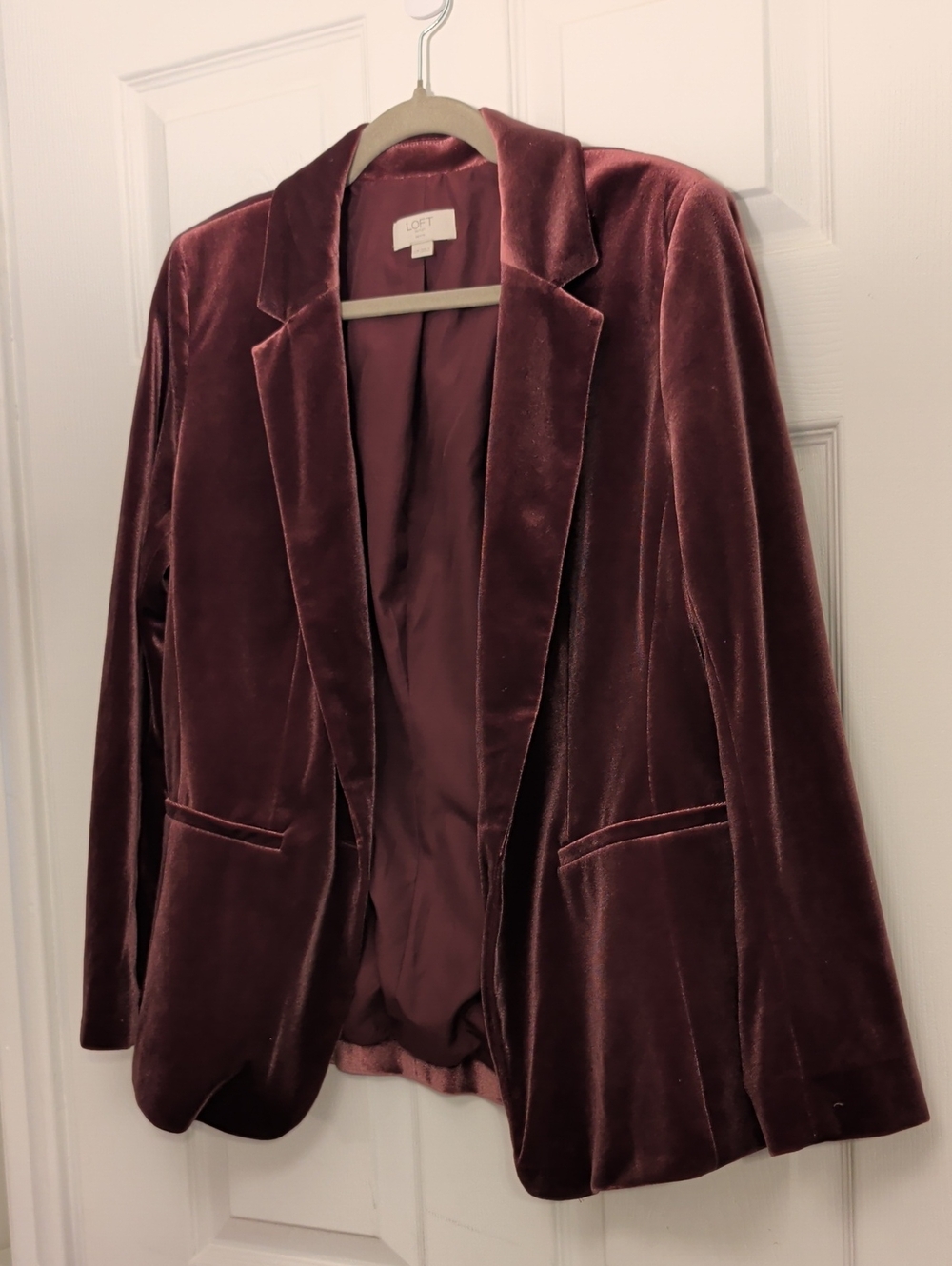 Like New Loft Outlet Velvet Blazer Size 12P